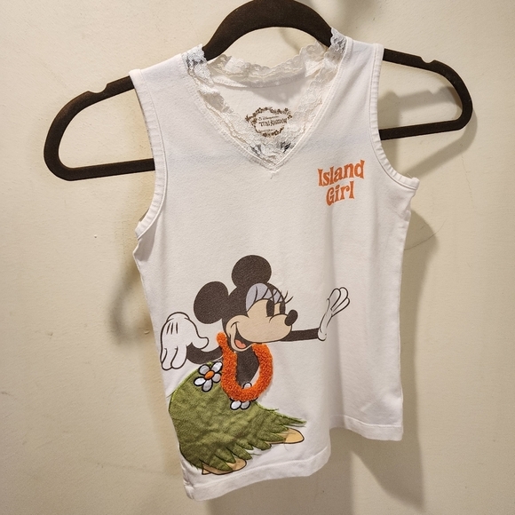 Disney store Tikikingdom islan girl minie mouse tank top size M - Picture 2 of 9